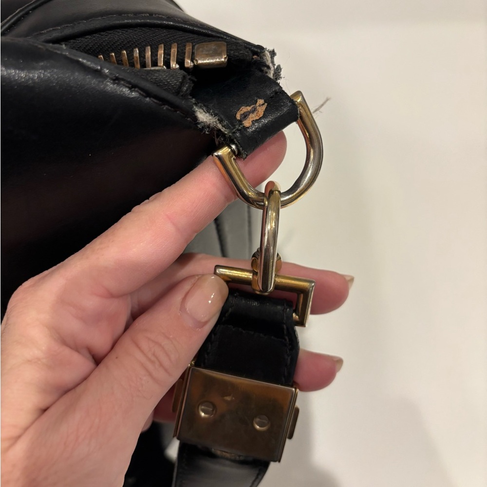 AUTH GIVENCHY ANTIGONA MEDIUM BAG IN BOX LEATHER BLACK - FOR REPAIR / PARTS - Picture 9 of 11